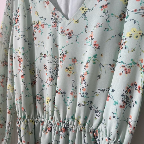 LOFT Full-Length Dress - Floral Design with Matching Belt - Picture 7 of 8